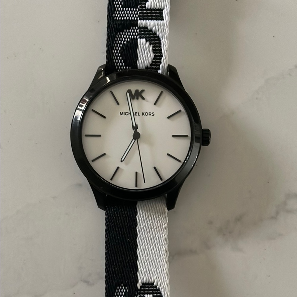 Michael Kors Black and White Men's Watch